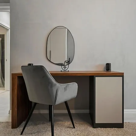 Ultra-modern & Spacious 2br With Balcony בוקרשט