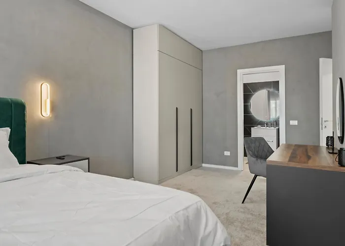 Ultra-modern & Spacious 2br With Balcony דירה בוקרשט