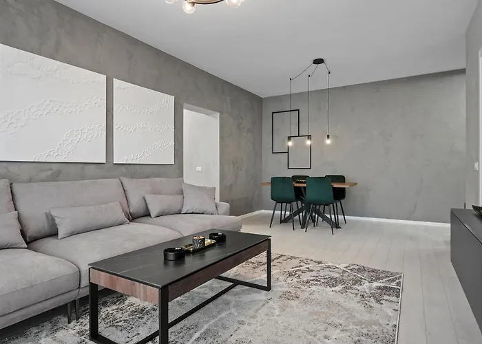 Ultra-modern & Spacious 2br With Balcony * בוקרשט