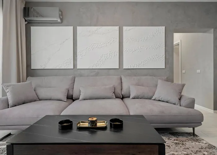 Ultra-modern & Spacious 2br With Balcony