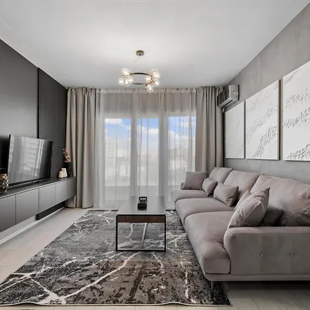 Apartamento Ultra-modern & Spacious 2br With Balcony *