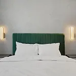 아파트 Ultra-modern & Spacious 2br With Balcony *