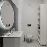아파트 Ultra-modern & Spacious 2br With Balcony 부쿠레슈티
