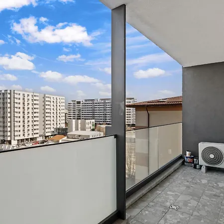 Ultra-modern & Spacious 2br With Balcony * Bukarest