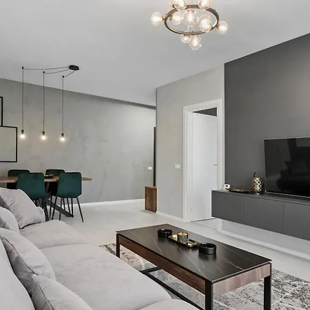 Apartamento Ultra-modern & Spacious 2br With Balcony